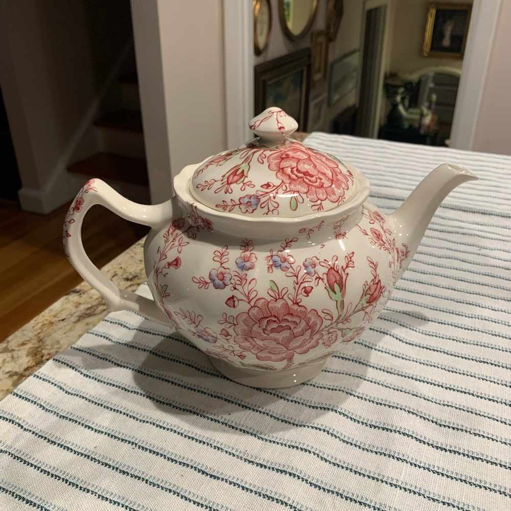 Vintage Johnson Brothers Rose Chintz Teapot